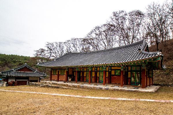 영월 보덕사 극락보전 7 이미지