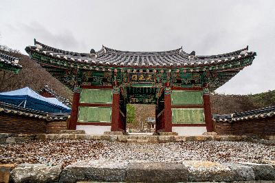 영월 보덕사 극락보전 2 이미지